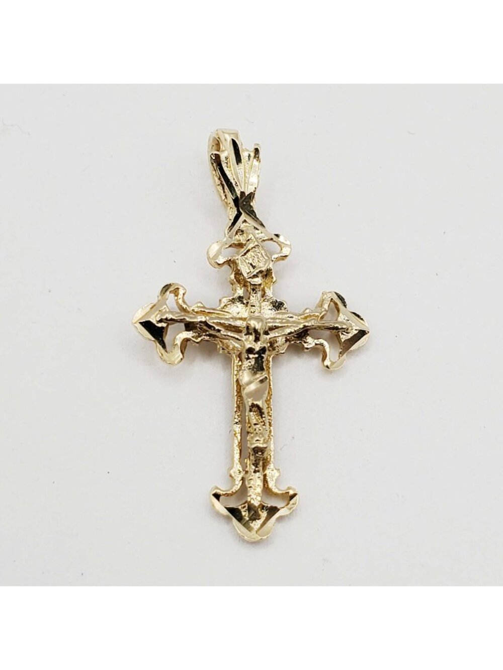 Religious Crucifix Cross Pendant 14k Gold 1.1 Grams